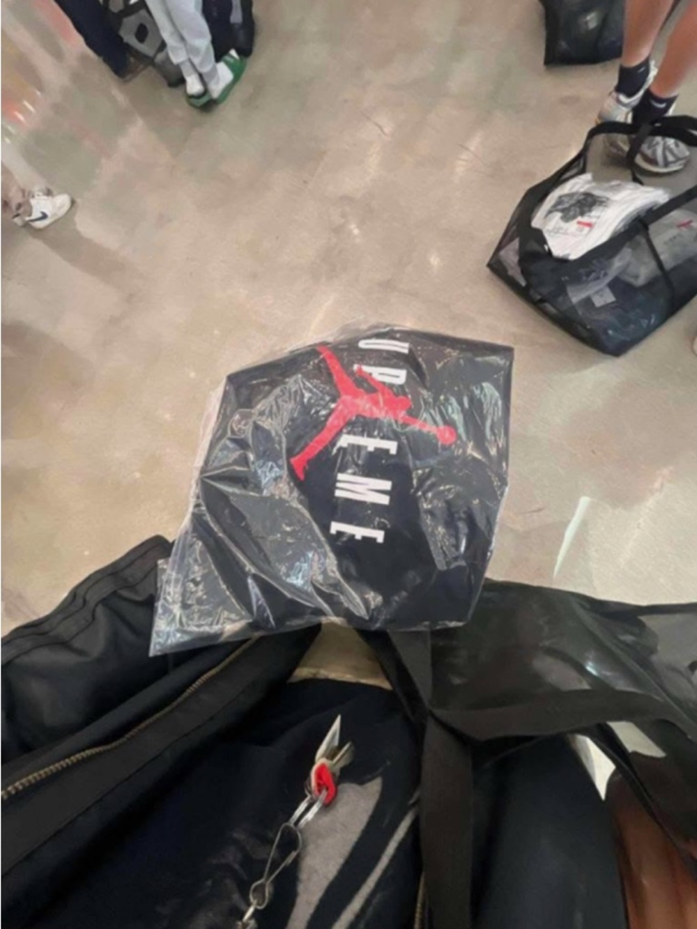 Supreme Jordan Black draw string with Red Jumpman
